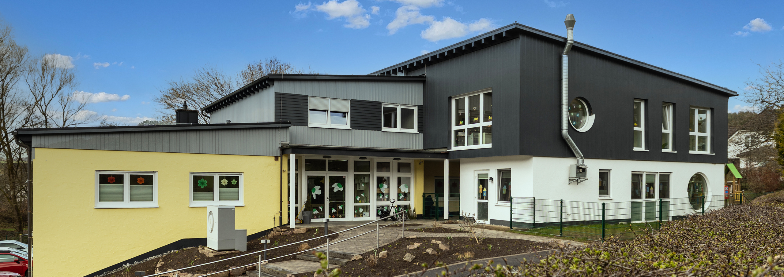Kindergarten Aussen